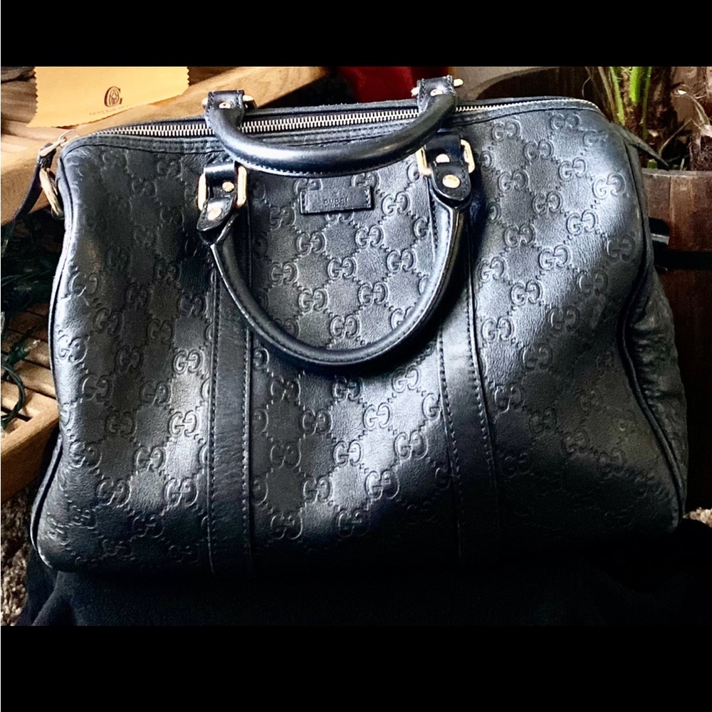 Classic Gucci Boston handbag🖤🖤🖤
